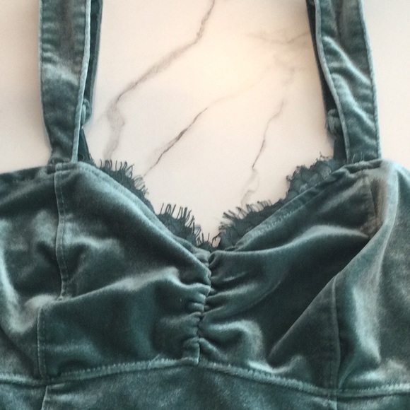 ABERCROMBIE GREEN VELVET BUSTIER Lace trim crop top - Picture 3 of 5